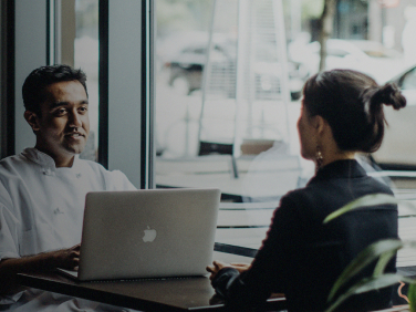 How to Create an Employee Referral Program That Hires for You