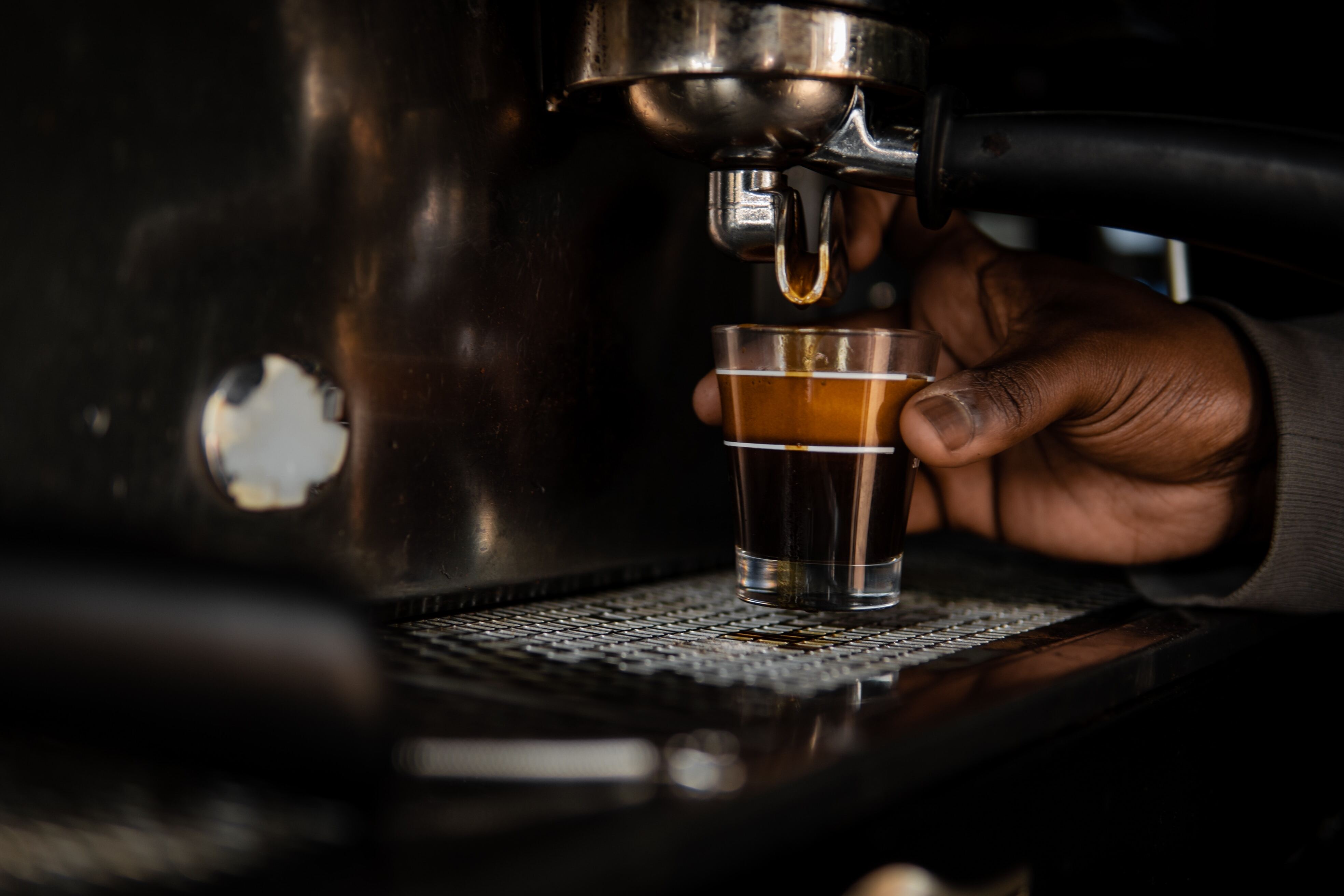 Customer service, coffee education & management: What does a head barista  do? - Perfect Daily Grind