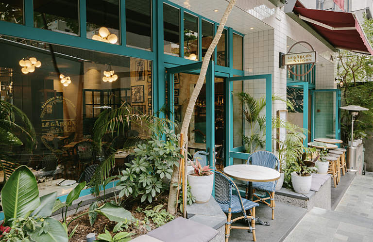How Cleanliness Affects Your Restaurant Ambiance | On the Line | Toast POS