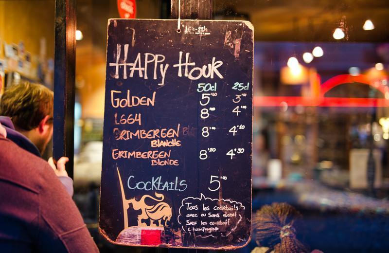 What is Happy Hour? Definition and 7 Tips for Happy Hour Success