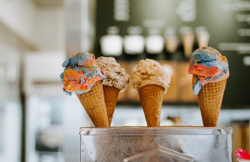 Want Ice Cream in Winter? Keeping Your Shop Open or Not